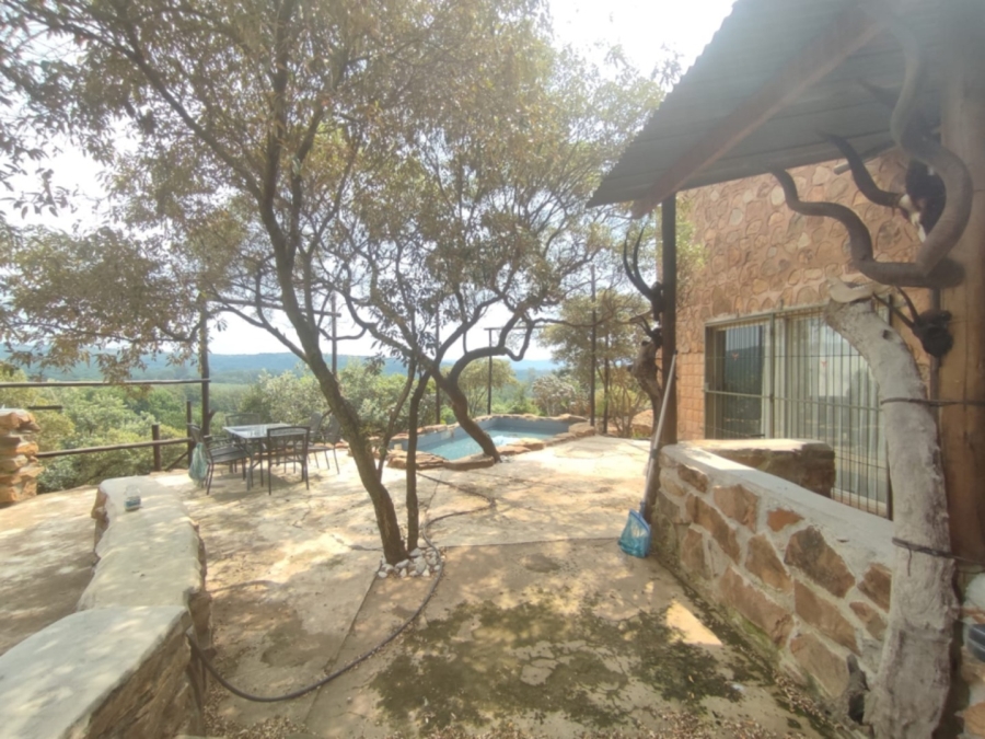2 Bedroom Property for Sale in Rustenburg Rural North West